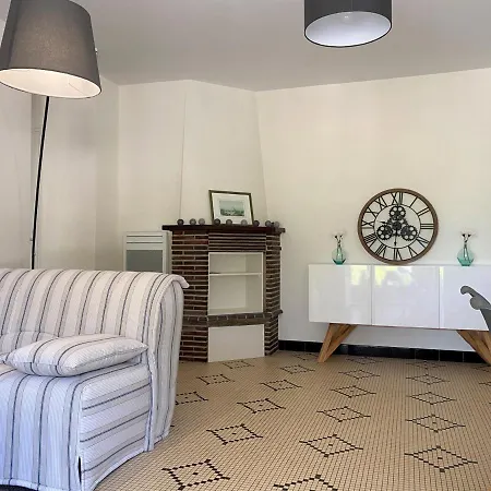 Saint-palais-sur-mer, 2 Pieces, 4 Personnes - Fr-1-539-25 Saint-Palais-sur-Mer
